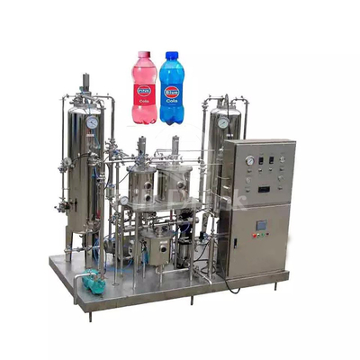 Double Tank Soft Drink Production Line Plate Exchanger Beverage Carbonation Machine CO2 Mixer 3000L/H