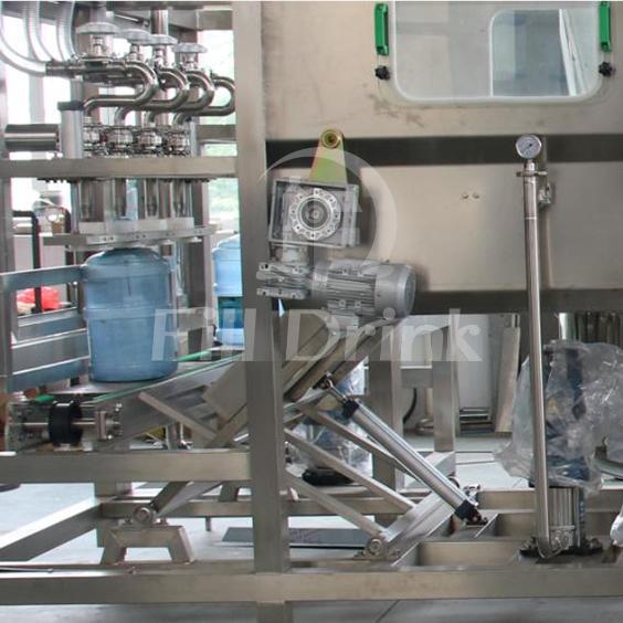 3 In 1 Gallon Bottle Filler 6 Line Automatic Gallon Jug Filling Machine